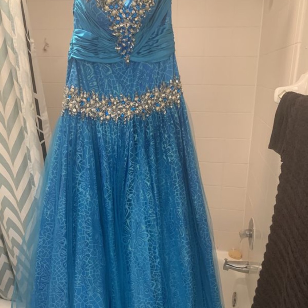 Blue prom/ pageant dress